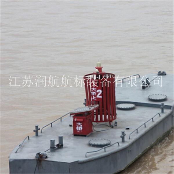 船型航標